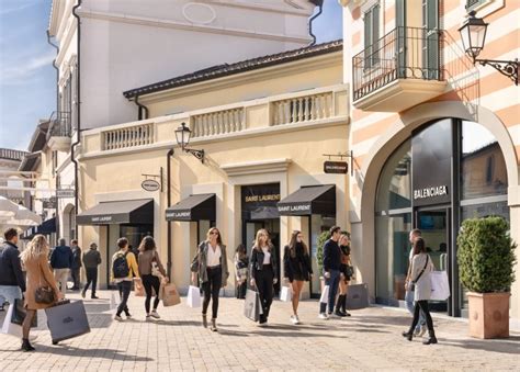 serravalle dior|serravalle outlet milan.